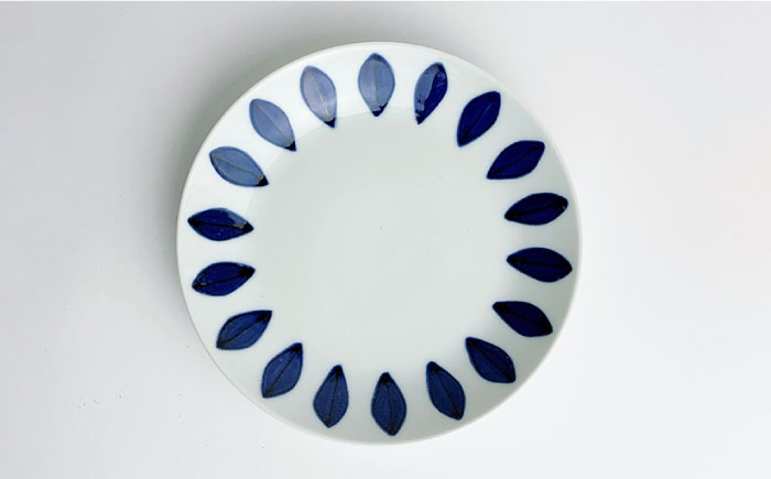 【波佐見焼】デイジー （青・グレー） コーヒーカップ＆ソーサー  ペアセット【西山】【NISHIYAMAJAPAN】 [CB115]