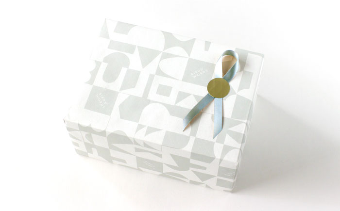 【波佐見焼】PATTERNED MUG ペア2色セット  squall gray＋yellow 【BIRDS' WORDS】 [CF052]