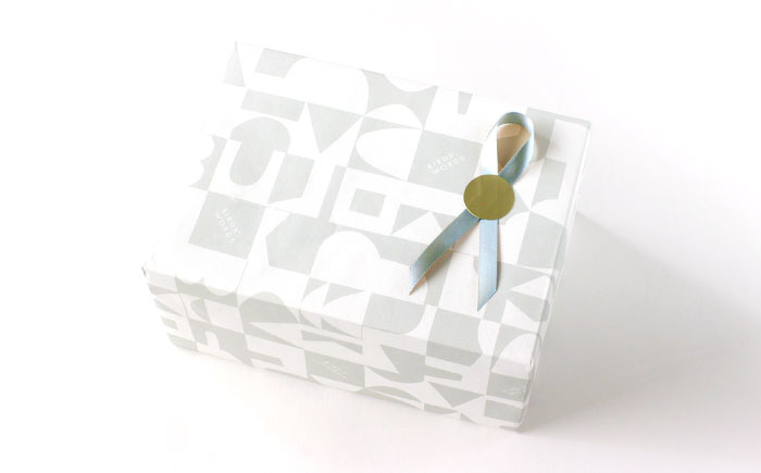 【波佐見焼】PATTERNED PLATE ペア 2色セット yellow+ecru【BIRDS' WORDS】 [CF061]