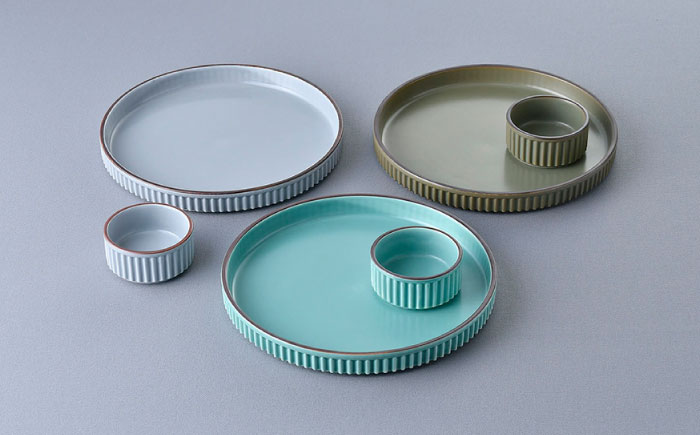 【波佐見焼】【ギアシリーズ】プレート（大）＆ココット3色セット（青磁・グレー・カーキ）食器 皿【大新窯】 [DC128]
