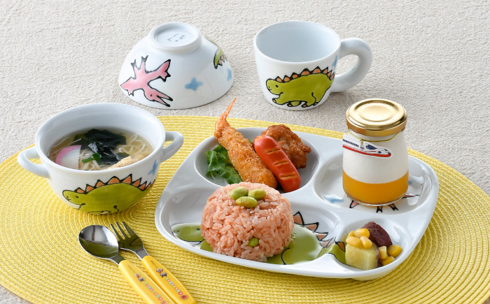 【波佐見焼】【名前入り】子ども食器 4点セット「ステゴサウルス」食器 皿【大新窯】 [DC144]