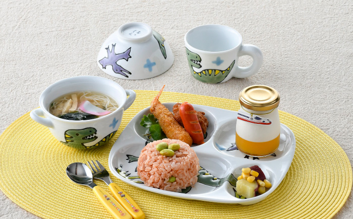 【波佐見焼】【名前入り】子ども食器 4点セット「ティラノサウルス」食器 皿【大新窯】 [DC145]