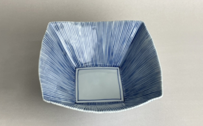 【波佐見焼】内外十草 角 大鉢 1点 角 小鉢 2点【大新窯】 [DC92]