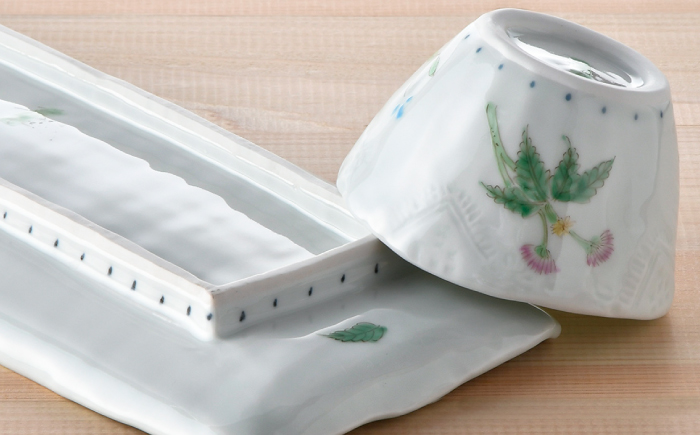 【波佐見焼】ねむの木 長角皿 プレート おしゃれな彫入りカップ 湯呑み 2個組【藍水】 [GB29]