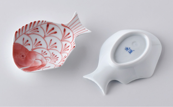 【波佐見焼】染付鯛 小皿 赤・青 2枚セット【洸琳窯】 [GE44]