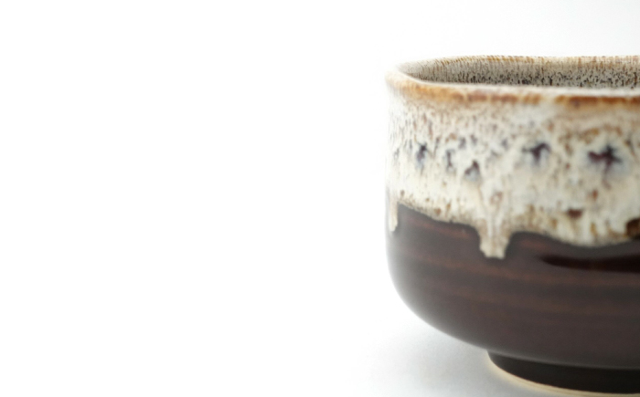 【波佐見焼】Folk Design 野点抹茶碗 飴釉白唐津流し 1点【玉有】 [IE51]