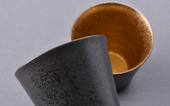 【波佐見焼】カップ・長角皿 ブラック 花柄 オリジナルセット 6点 【不二商店/浜陶】 [NB159]