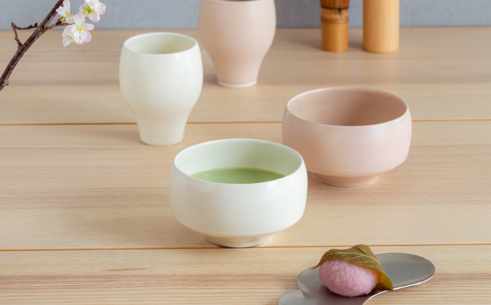 【波佐見焼】　さくら haku碗ペア 2点セット　【西海陶器】 [OA426]