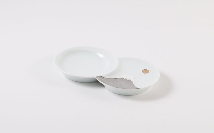 【波佐見焼】富士山 金＆銀 おめでたい ペア豆皿【福田陶器店】 [PA366]