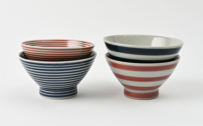【波佐見焼】大人気！ くらわんか碗  太駒青・太駒赤・藍駒・赤駒 4点セット お茶碗【福田陶器店】 [PA425]