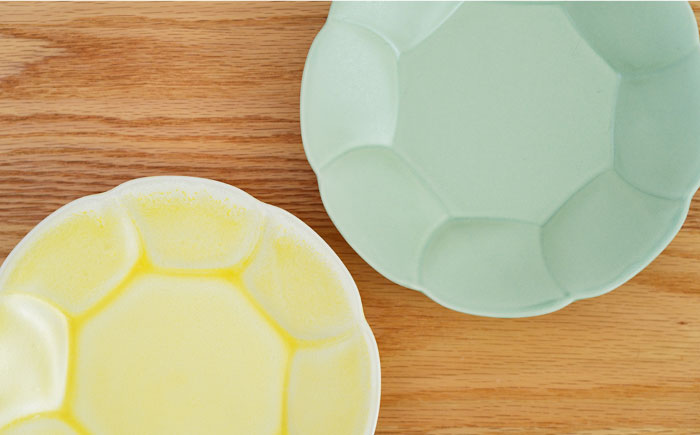 【波佐見焼】はなはな プレート 大 （イエロー・グリーン） ペアセット【団陶器】 [PB106]