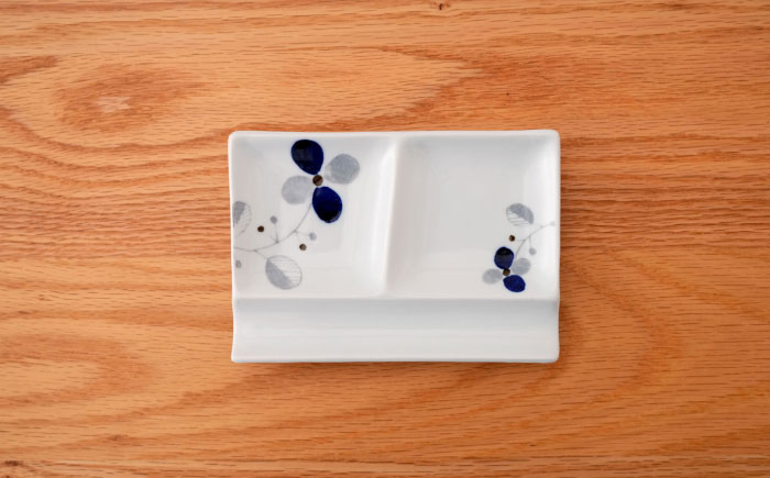 【波佐見焼】フローレット ペア仕切りプレート(小) 青・赤【団陶器】 [PB160]