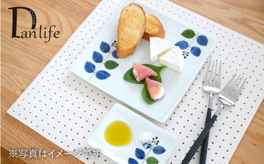 【波佐見焼】絵変り 正角皿・小皿 (3柄組)【団陶器】 [PB40]