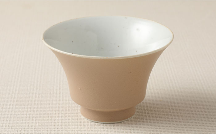 【波佐見焼】nucca 茶碗 (大) ・箸置き 8個Aセット【山下陶苑】 [PC39]