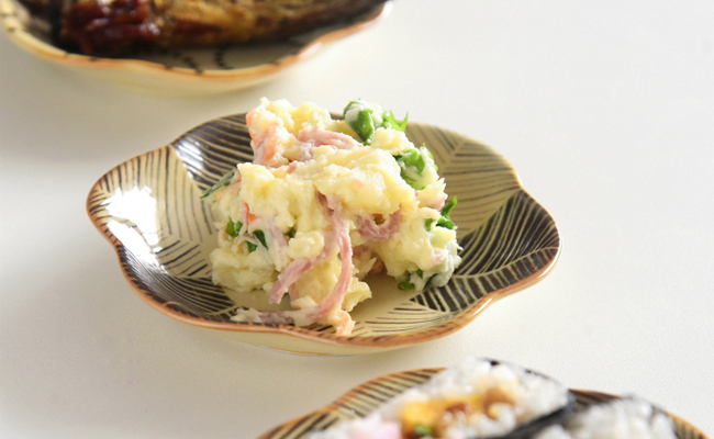 【波佐見焼】粉引釉 六方押小皿 5枚セット 十草／羽根／円／花／糸【natural69】 [QA137]