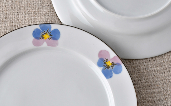 【波佐見焼】パンジー リムプレート M・L各2枚 計4枚セット [QC80]