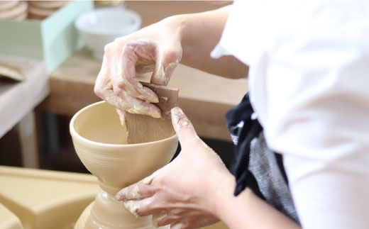 【波佐見焼】白磁 お花の 小皿 5枚組 食器 取り皿 【アトリエビスク】 [RD06]