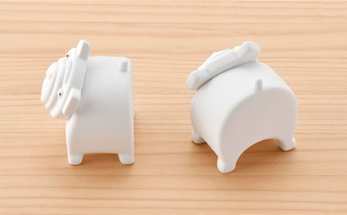 【波佐見焼】 置物 ・ブルドッグ（ペア）（無釉・つや無し） インテリア 陶器 雑貨 【アトリエやま】 [RE09]