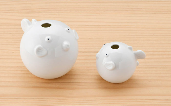 【波佐見焼】 一輪挿し ・ふぐ大小（白釉・つや有り） インテリア 陶器 雑貨 【アトリエやま】 [RE11]