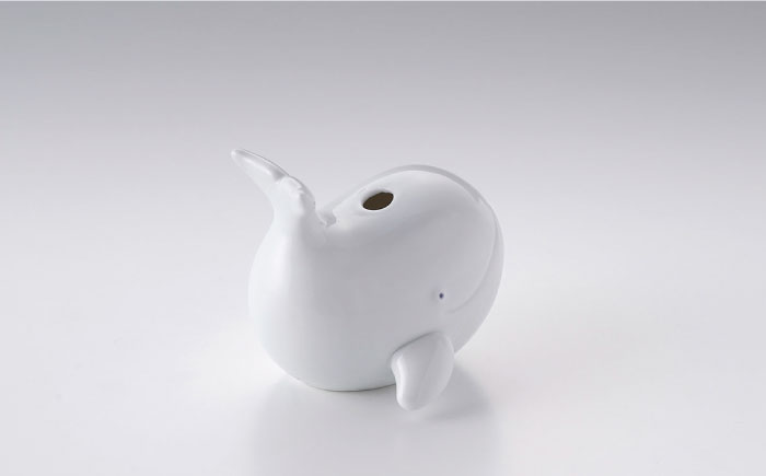 【波佐見焼】一輪挿し（くじら）インテリア 置物【アトリエやま】 [RE20]