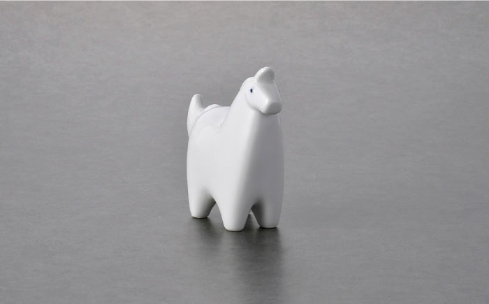 【波佐見焼】2026年 干支飾り 馬（小） 1点（白磁・つやあり）【アトリエやま】 [RE29]