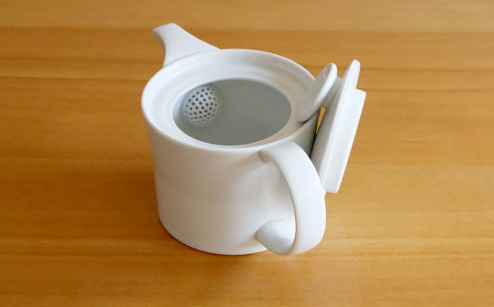 【白山陶器】【グッドデザイン賞受賞】ミストホワイト ティーセット 3ピースセット [TA136]