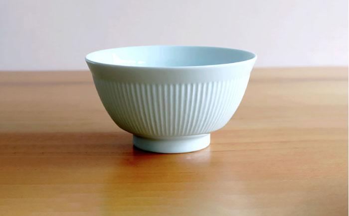 【白山陶器】【よしず彫】丼とレンゲ 青白釉 4ピースセット [TA146]