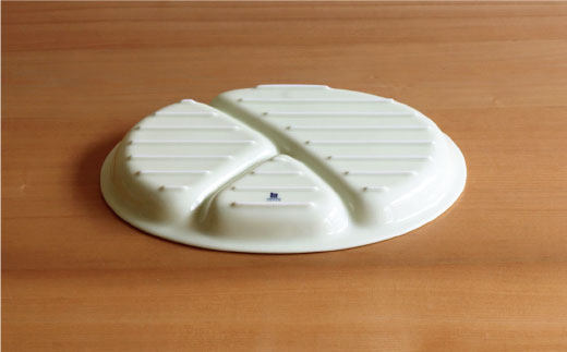 【白山陶器】【仕切り皿】Yトレイ(大) ライム 2枚セット 食器 皿 【波佐見焼】 [TA98]