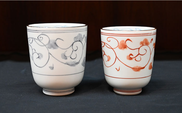 【波佐見焼】赤絵唐草 茶碗・コップ 4点セット【協立陶器】 [TC97]