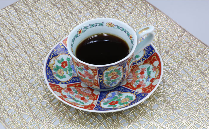 【波佐見焼】古伊万里鳳凰写絵 珈琲碗皿2客揃 食器 カップ 【不二商店】 [UC02]