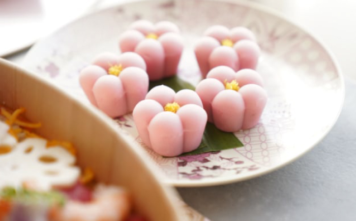 【波佐見焼】金襴 古伊万里 7号皿 紅（化粧箱入り）2枚セット【FOURGRACE】 [UG07]