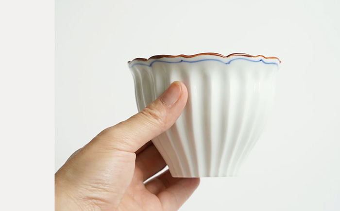 【波佐見焼】桔梗渕菊彫小鉢 渕瓔珞（青） 2点セット【FOURGRACE】 [UG10]