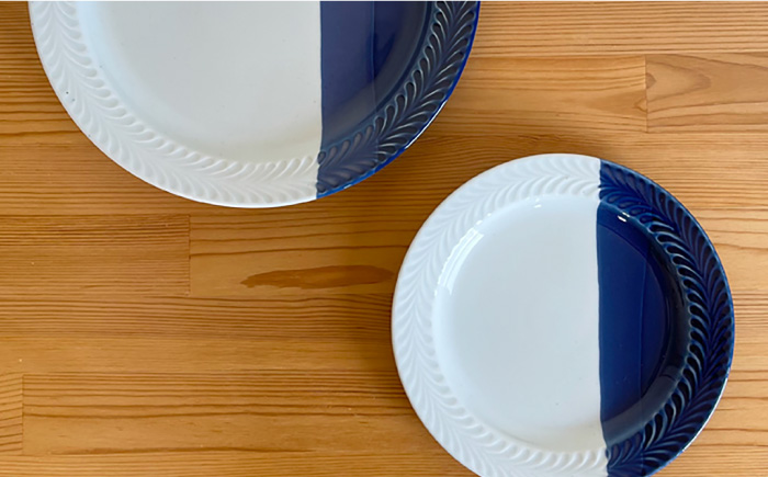 【波佐見焼】ローズマリー ハーフカラー（ブルー/ホワイト）大皿・中皿 2点セット 食器【陶芸ゆたか】 [VA119]