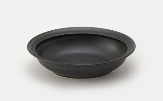 【波佐見焼】zen to 辰野 しずか カレー皿「co-mu」ブラック・アイボリー 2色セット 食器 陶器 【中善】 [YE20]