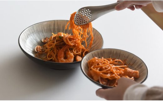 【波佐見焼 利左エ門窯】 Sen彫 盛鉢1客／取皿5枚【natural69】 [QA40]