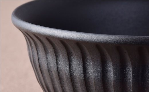 【波佐見焼】「KUROSHINOGI」玄鎬 丼 茶碗 どんぶり 食器 【利左エ門窯】 [QB32]