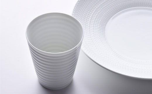 【波佐見焼】白磁手彫 おうちでランチ2 プレート カップ 食器 皿 【一真陶苑】 [BB36]