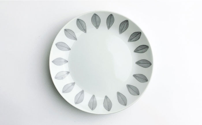 【波佐見焼】デイジー （青・グレー） コーヒーカップ＆ソーサー  ペアセット【西山】【NISHIYAMAJAPAN】 [CB115]