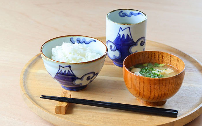 【波佐見焼】富士山 茶碗 ペアセット 食器 皿【翔芳窯】 [FE271]