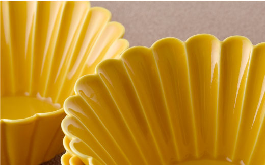 【波佐見焼】菊型 中鉢 ボウル 5点セット（黄）【洸琳窯】 [GE25]