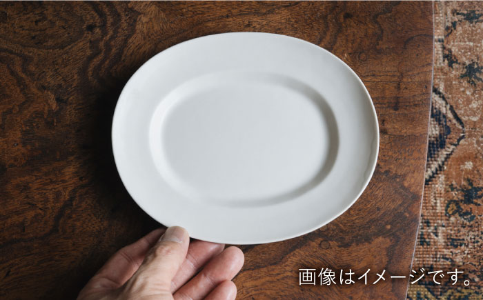 【波佐見焼】ゆらぎオーバル 白マット 2枚セット 食器 皿【イロドリ】 [KE55]