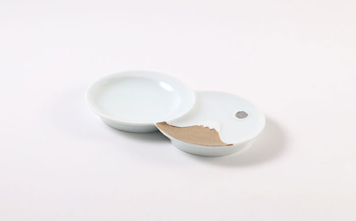 【波佐見焼】富士山 金＆銀 おめでたい ペア豆皿【福田陶器店】 [PA366]