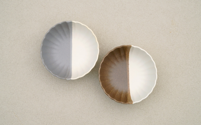 【波佐見焼】花しのぎ 丸小付 ペア ハーフカラー 栗・グレー【団陶器】 [PB189]