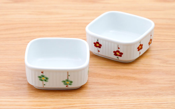 【波佐見焼】角パック 花木立　ペア 2色セット 緑・赤【団陶器】 [PB219]