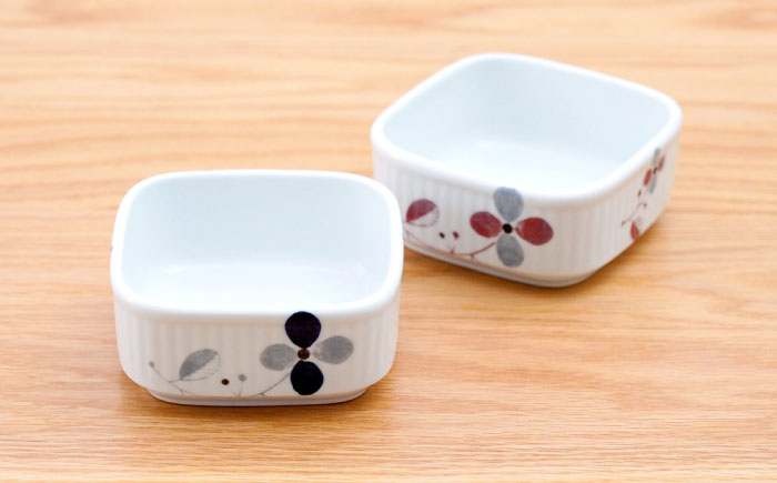 【波佐見焼】角パック フローレット ペア 2色セット【団陶器】 [PB226]