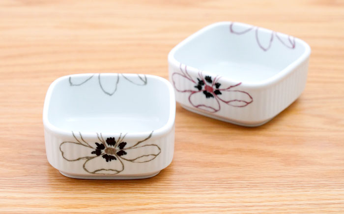 【波佐見焼】角パック アネモネ ペア2色セット【団陶器】 [PB227]