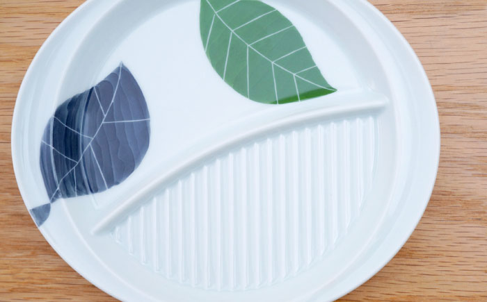 【波佐見焼】仕切り皿 リーフ 2色セット【団陶器】 [PB229]