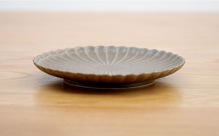 【波佐見焼】花しのぎ 和皿 小皿 （栗） 3点セット【団陶器】 [PB94]