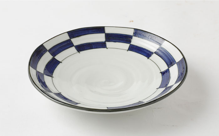 【波佐見焼】 染シリーズ プレート M/L ペア4枚 市松 濃点【山下陶苑】 [PC07]