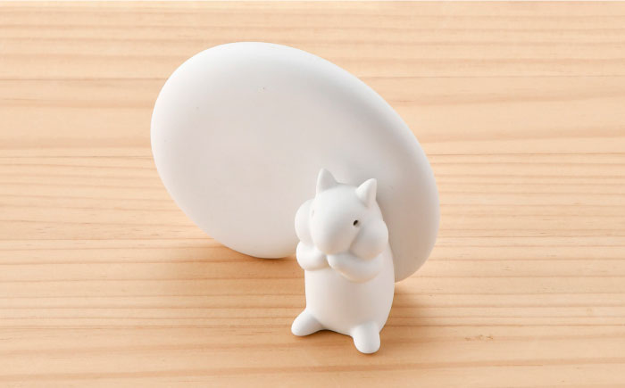 【波佐見焼】りす（無釉・つや無し）インテリア 置物【アトリエやま】 [RE05]